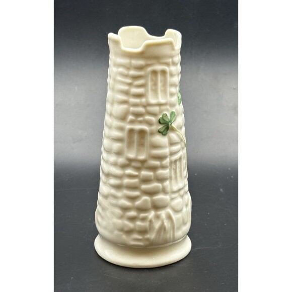Belleek Irish Mini Castle Shamrock Bud Vase 4 Inches Used - Picture 4 of 10